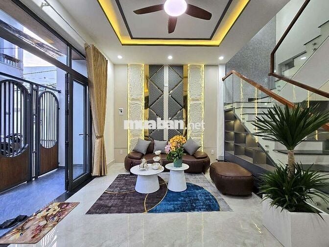 Siêu phẩm 3 tầng 3 mê Kiệt oto đậu đỗ Trần Đình Nam . 4ty950tl nhẹ