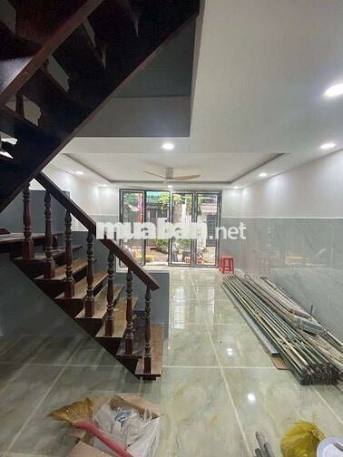 Quận 7 gần kcx, cầu Tân Thuận, 4.5x9, hẻm 6m thông, gi.á 5.6