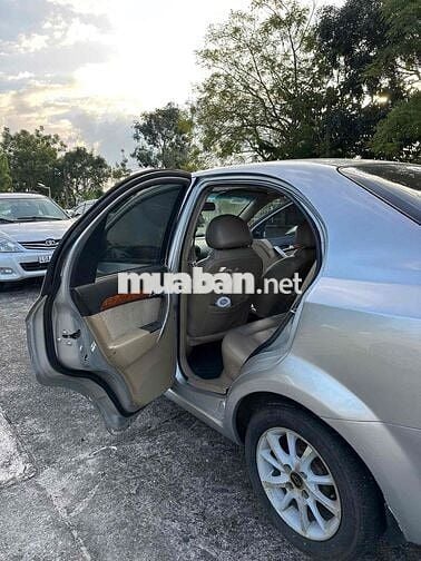 Chevrolet Aveo 2013 1.5 MT -