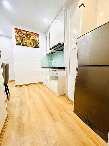 2 tỷ TT Nguyễn Trãi, 50m 2N1WC, 2 thoáng, gần phố ô tô đỗ cửa, full đồ