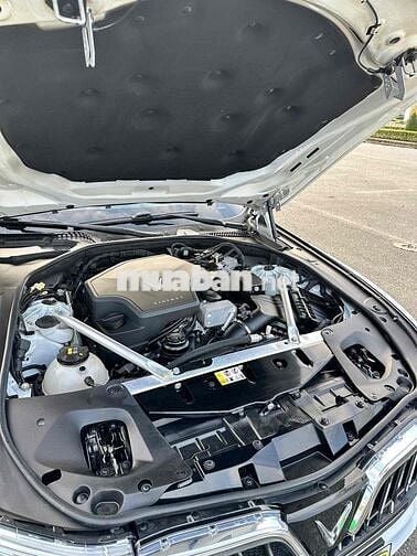 VinFast Lux A2.0 2021 Plus