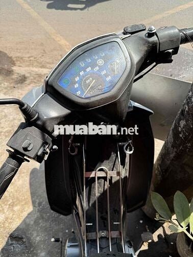 Sirius máy thái,máy bao zin.siêu chất.xe rất đẹp ạ