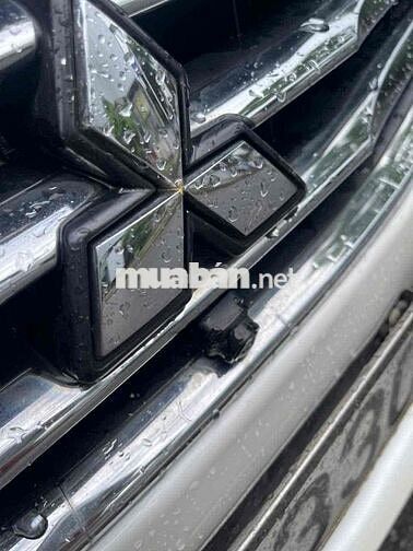 Cần bán  Attrage 2017 Số sàn