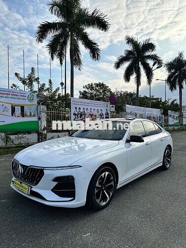 VinFast Lux A2.0 2021 Plus