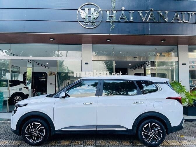 Kia Carens 2024 1.5G IVT - 50000 km