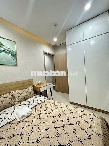 Cho thuê 2PN Sunrise city view, 61 m2, 15.5 trd. Nhà nội thất y hình