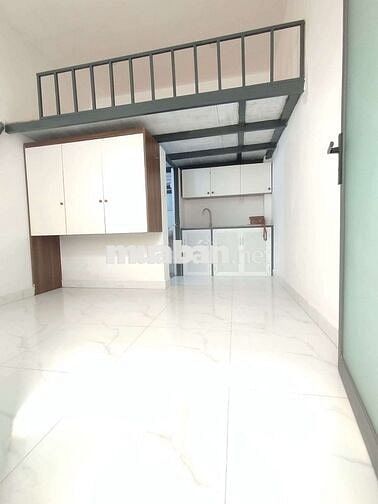 phòng có gác ở 306/52 vườn lài,an phú đông Q12