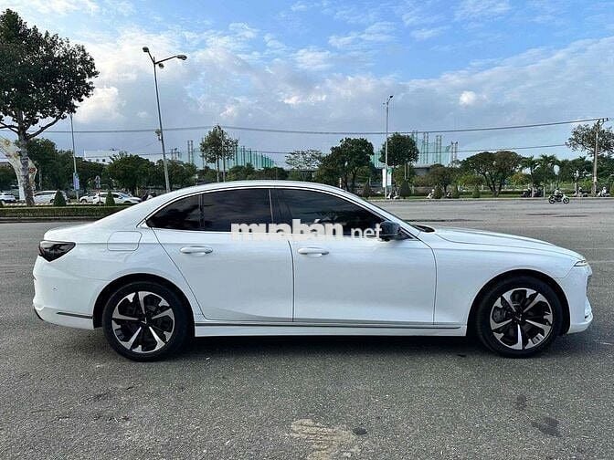 VinFast Lux A2.0 2021 Plus