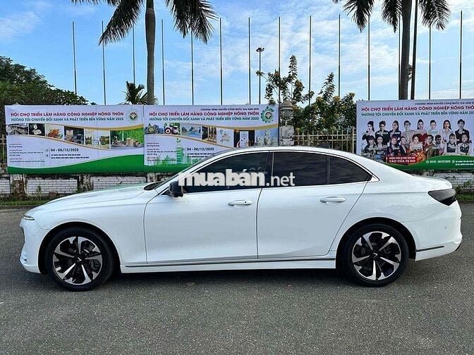 VinFast Lux A2.0 2021 Plus