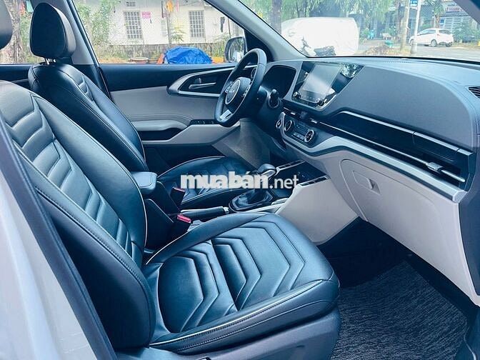 Kia Carens 2024 1.5G IVT - 50000 km