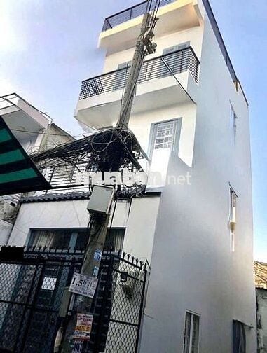 cho thuê nhà nguyên căn góc Hẻm Nguyễn Thị Tần P2 Quận 8