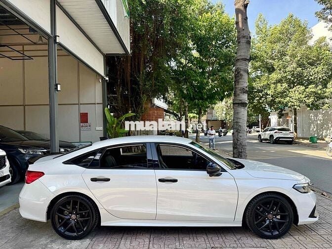 Honda Civic 2023 RS 1.5 AT - 52000 km