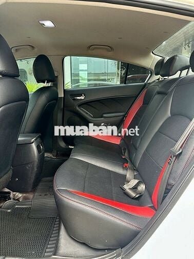 Kia Cerato 2017 1.6 MT - 88000 km