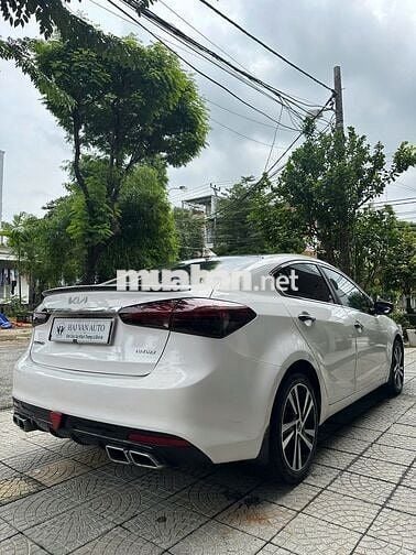 Kia Cerato 2017 1.6 MT - 88000 km