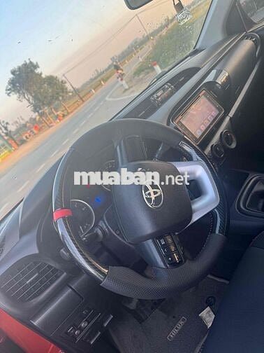 Toyota Hilux 20172.4E 4×2 mt - 100000 km