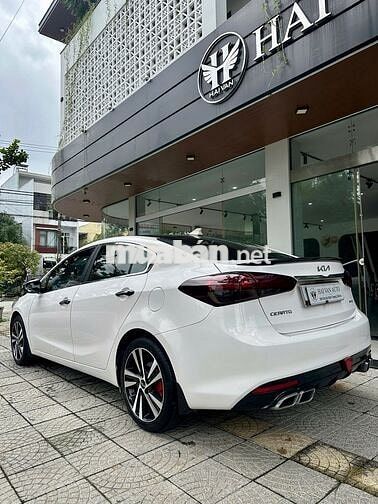 Kia Cerato 2017 1.6 MT - 88000 km