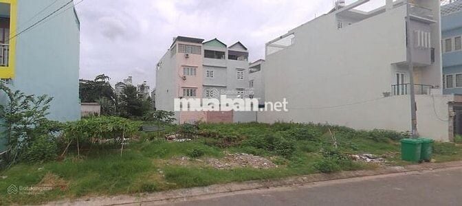 Bán ngay lô đất 50m2 ngay KDC An Sương giá 2 tỷ 8, sổ riêng