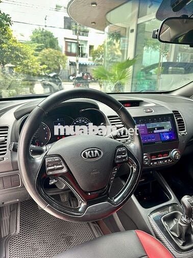 Kia Cerato 2017 1.6 MT - 88000 km