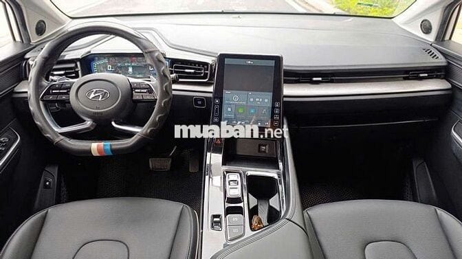 Hyundai Custin 2023 7 chỗ 48.000 km