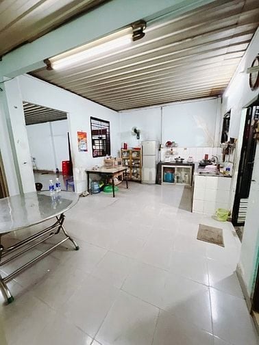 Nhà 8x18m hẻm xe hơi 1/ Nguyễn Ảnh Thủ, ngã tư Trung Chánh