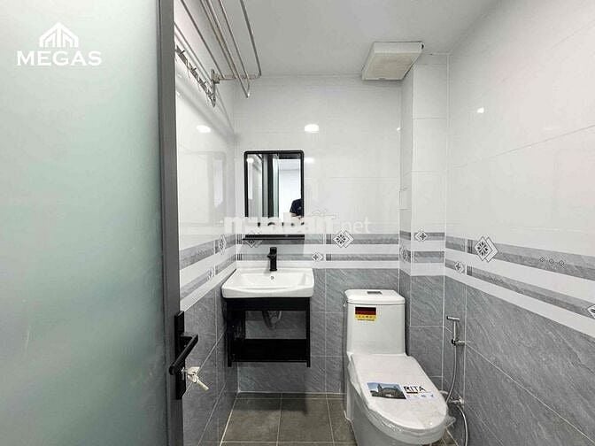 NHÀ NGUYÊN CĂN 50m² NGAY VINCOM QUANG TRUNG, ĐIỆN NƯỚC GIÁ NHÀ NƯỚC