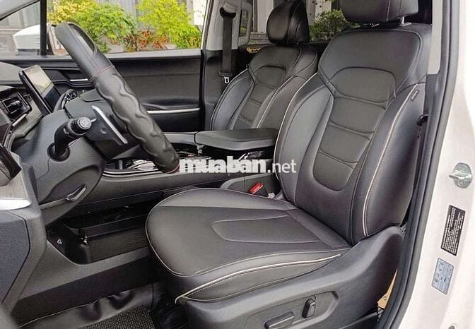 Hyundai Custin 2023 7 chỗ 48.000 km