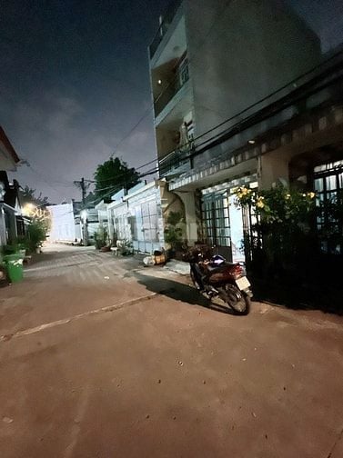 Nhà 8x18m hẻm xe hơi 1/ Nguyễn Ảnh Thủ, ngã tư Trung Chánh