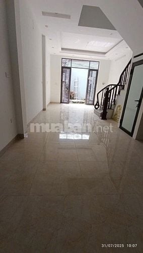 Nhà mới xây 5 tầng – khu Phượng Nghĩa, tiện lợi di chuyển