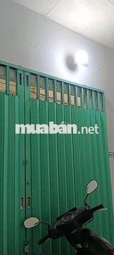 Cho thuê nhà nguyên căn hẻm 50 Hoà Bình, Q11, gần công viên Đầm Sen