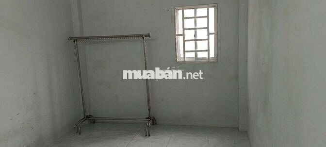 Cho thuê nhà nguyên căn hẻm 50 Hoà Bình, Q11, gần công viên Đầm Sen