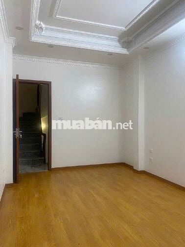 BA ĐÌNH - NHỎ XINH - SÁT MẶT PHỐ - NGÕ THÔNG