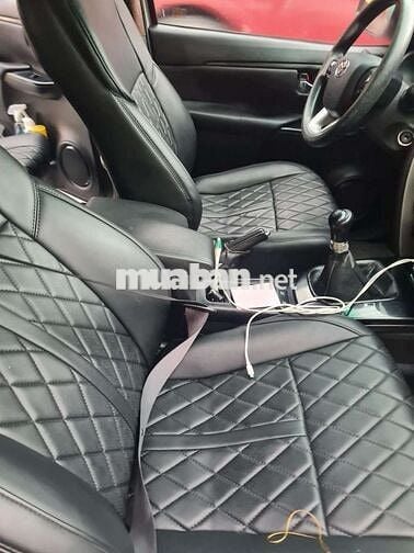 Toyota Fortuner 2017 Dầu Số sàn 110000 km