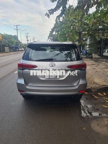 Toyota Fortuner 2017 Dầu Số sàn 110000 km