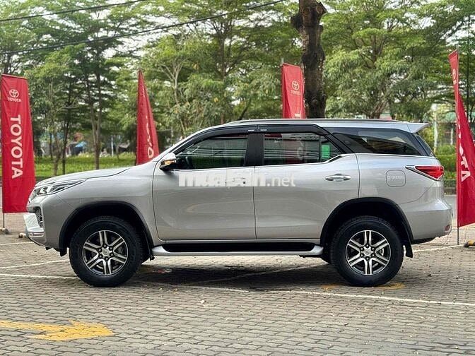 Fortuner 2023 2.4L 4x2 AT - phụ kiện kịch trần