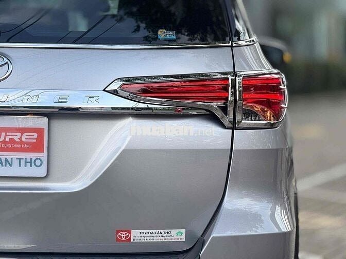 Fortuner 2023 2.4L 4x2 AT - phụ kiện kịch trần