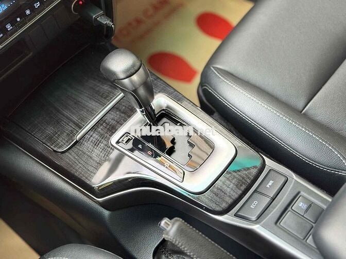 Fortuner 2023 2.4L 4x2 AT - phụ kiện kịch trần