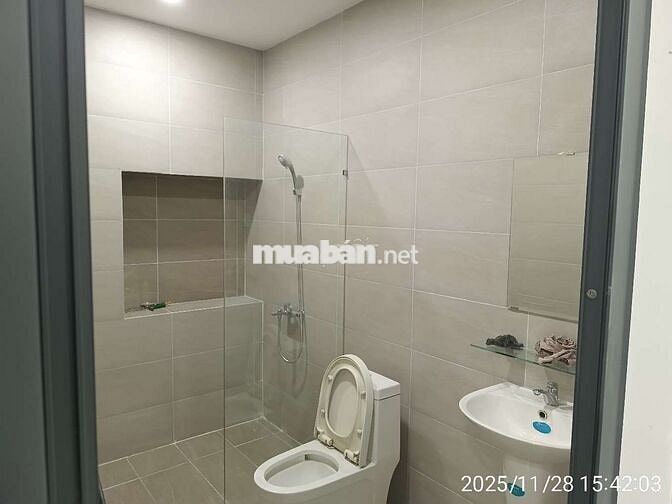 Nhà mới xây mặt tiền TTH21 gần quốc lộ