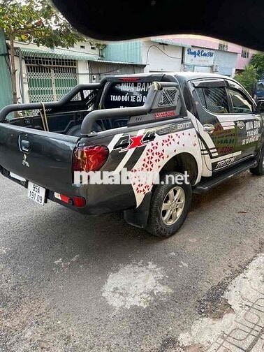 Mitsubishi Triton 230tr 2 cầu