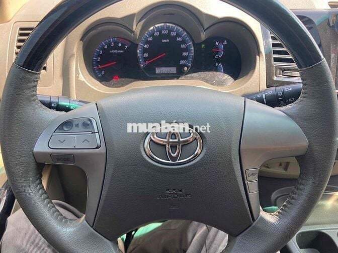 Toyota Fortuner 2013 - 88000 km