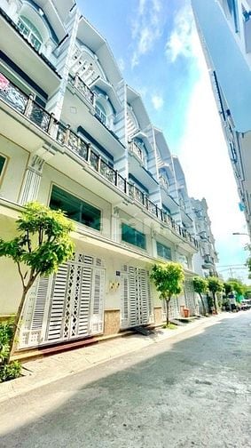 Bán Nhà 3 Tầng DT 4.5x11 Cách Võ Văn Kiệt 400m - Hẻm Nhựa Đẹp Rộng 6m 