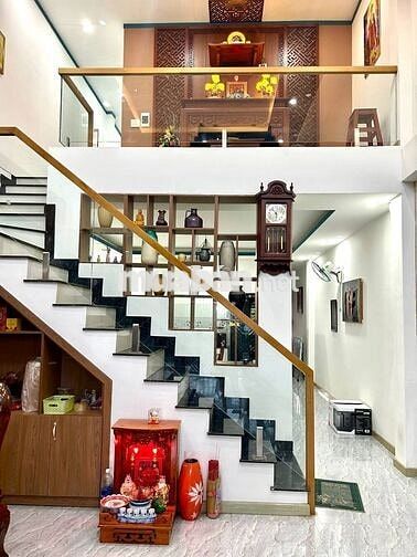 Căn nhà hẻm ô tô 3PN / 105m2 / 3,7 tỷ đồng/ Thủ Dầu Một,Bình Dương