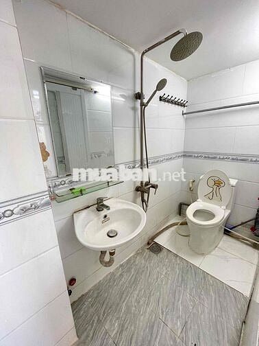 Cho thuê Phòng Máy Lạnh Full nội thất giá 2.2 tr