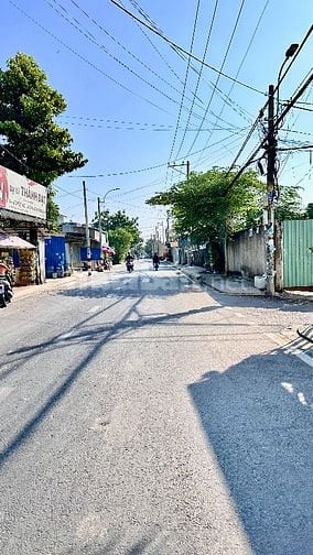 Cho thuê kho xưởng Dt 745m2 đường Dương Công Khi