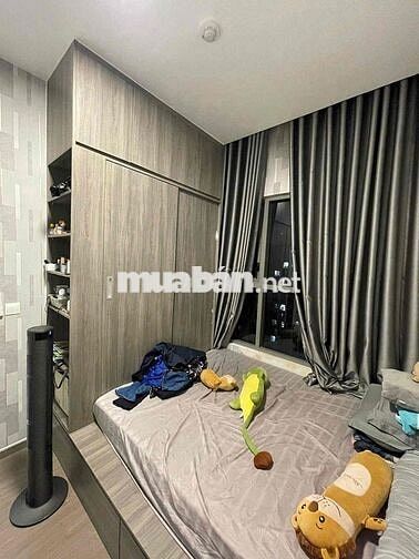 Cho thuê Căn 2PN đầy đủ nội thất cao cấp. Giá thuê chỉ 10 triệu.