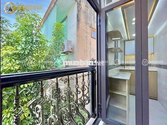 🫨🫨TRỐNG RA 1 PHÒNG STUDIO BAN CÔNG M 𝟏𝟎𝟎% MỚI NGAY DƯƠNG THỊ MƯỜI