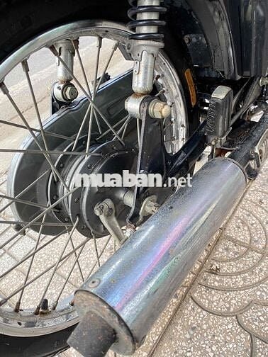 Kawasaki Max Neo màu Đen