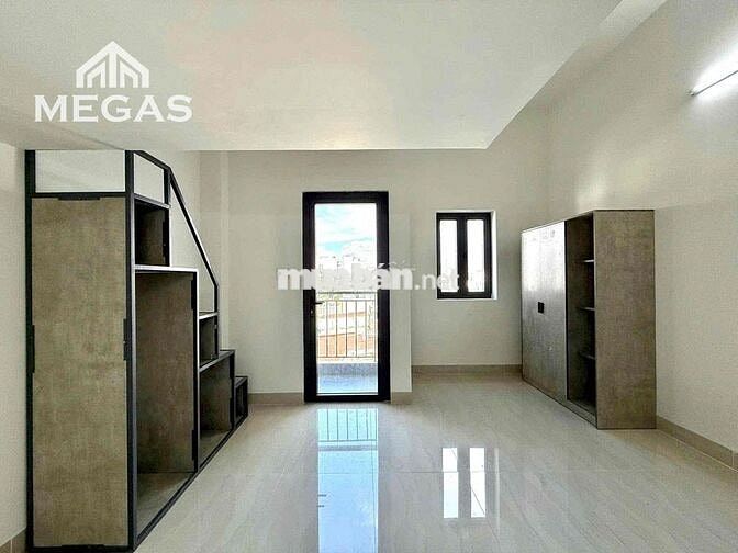 TRỐNG PHÒNG DUPLEX BAN CÔNG CHUNG CƯ MINI-- PHÙ HỢP CHO GIA ĐÌNH HOẶC