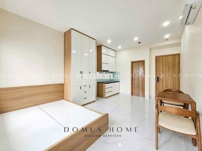 Căn Hộ Ban Công | New 100% | 35m2 | Tách Bếp | Lê Văn Lương Quận 7