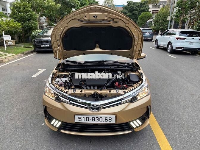 Bán xe Toyota Corolla Altis rất ít chạy 20000km