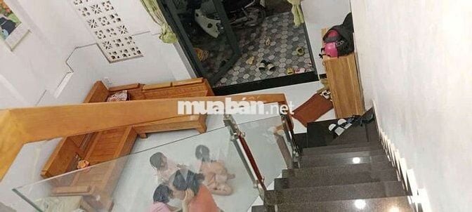 Bán nhà 48m 850tr 2 PN phường tân Khánh TP HCM